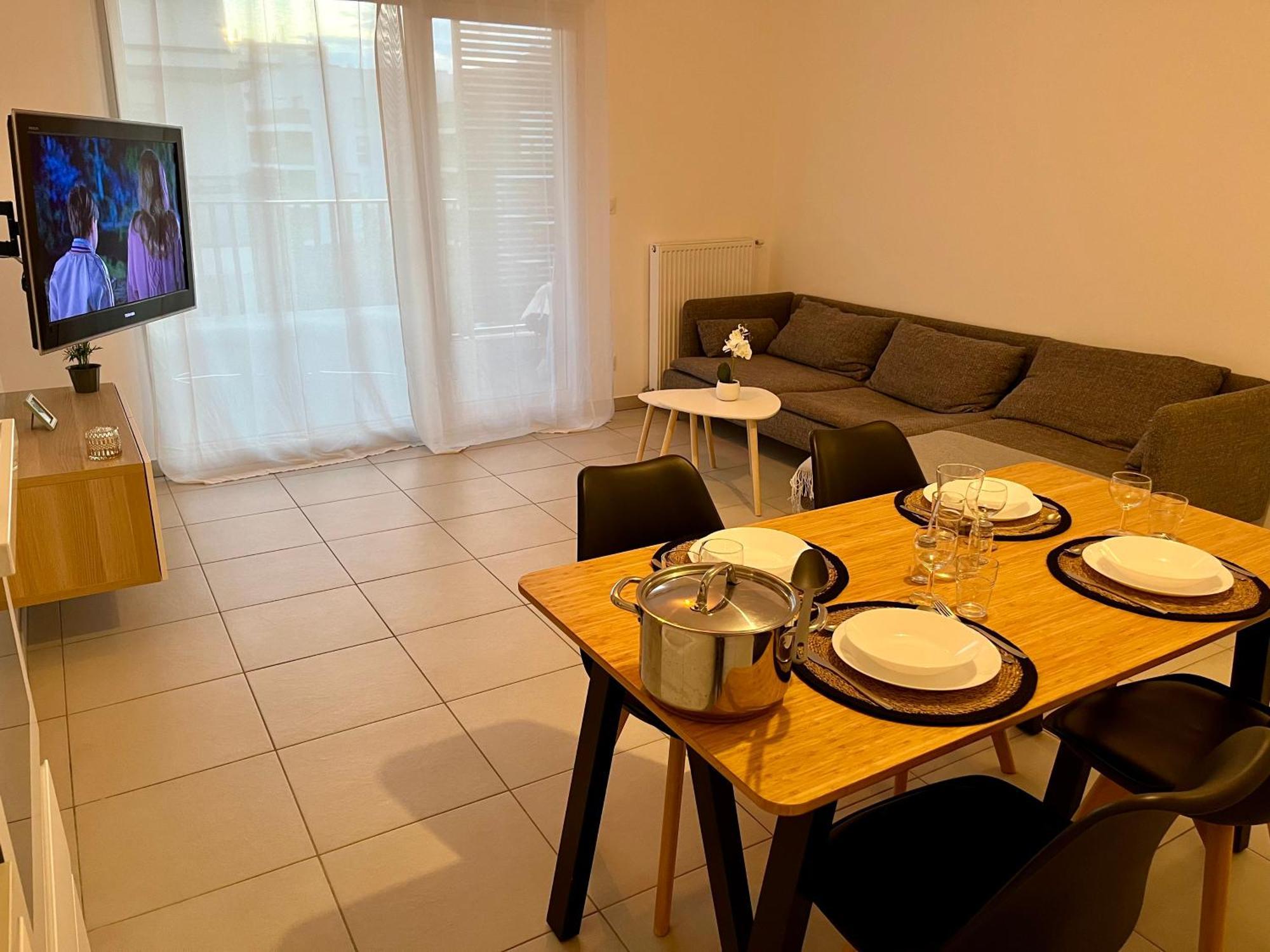 Apartment Cosy A Bron